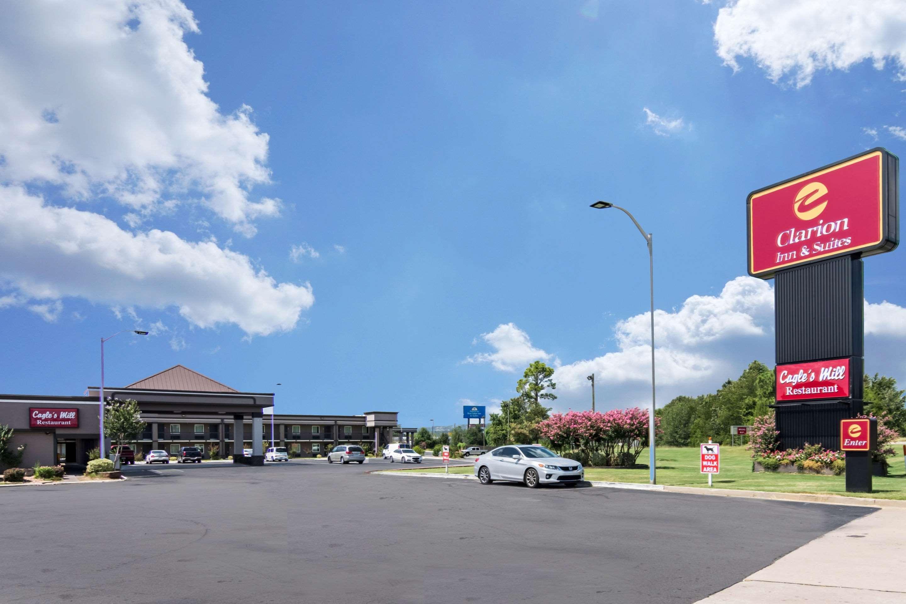 Clarion Inn & Suites Russellville I-40 Luaran gambar