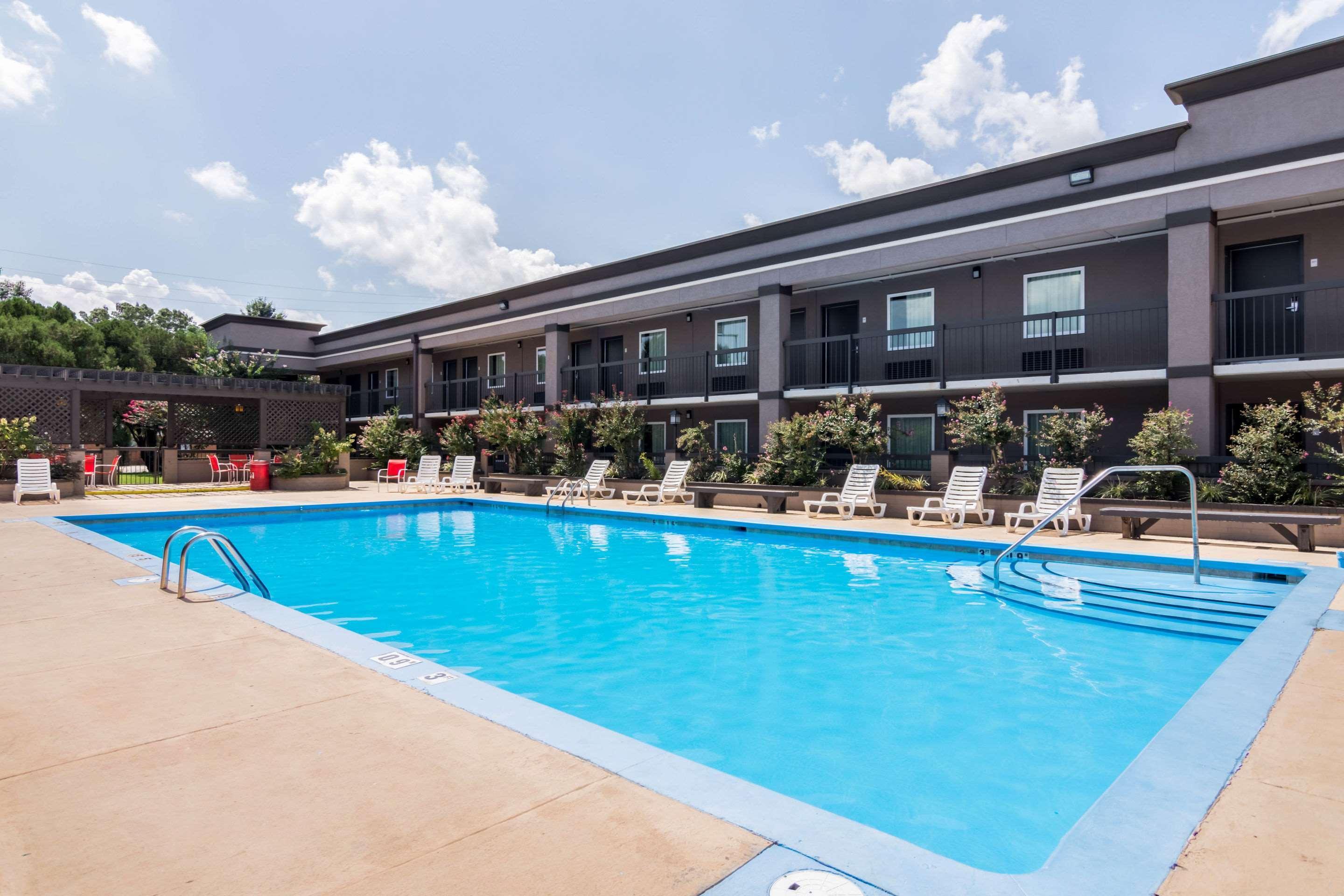 Clarion Inn & Suites Russellville I-40 Luaran gambar