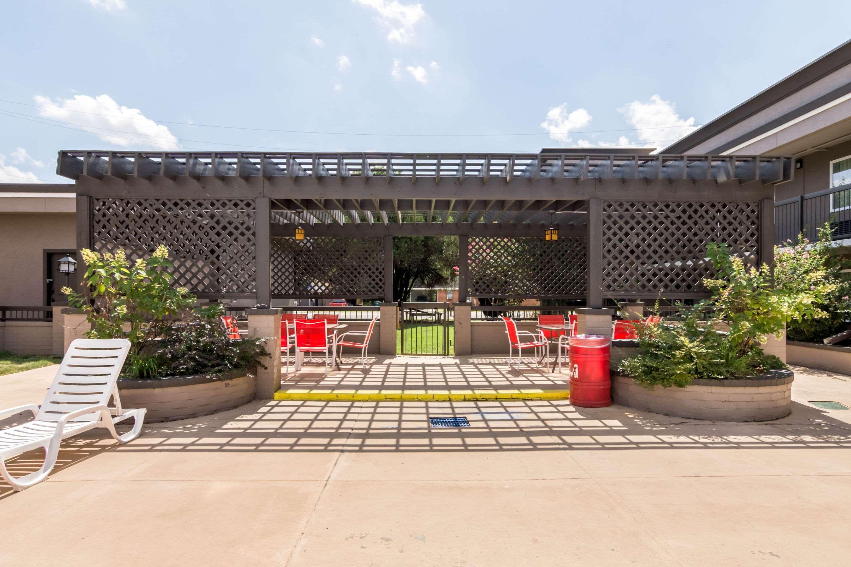 Clarion Inn & Suites Russellville I-40 Luaran gambar
