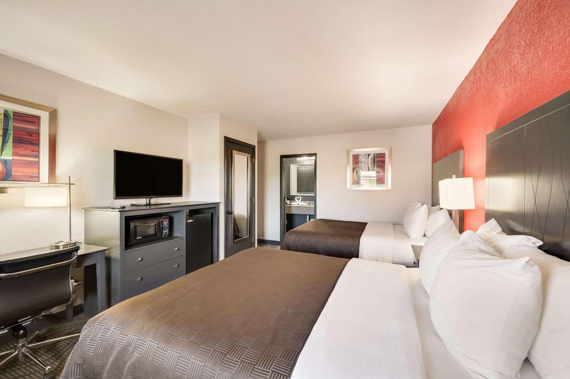 Clarion Inn & Suites Russellville I-40 Luaran gambar